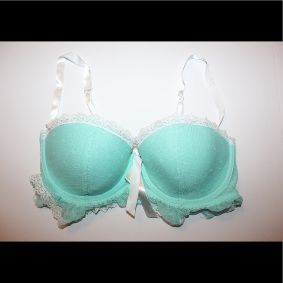 Victoria’s Secret sexy little things 34C - Picture 14 of 15